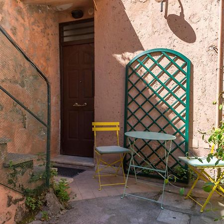 Studio In Trastevere Village Rome Exterior photo