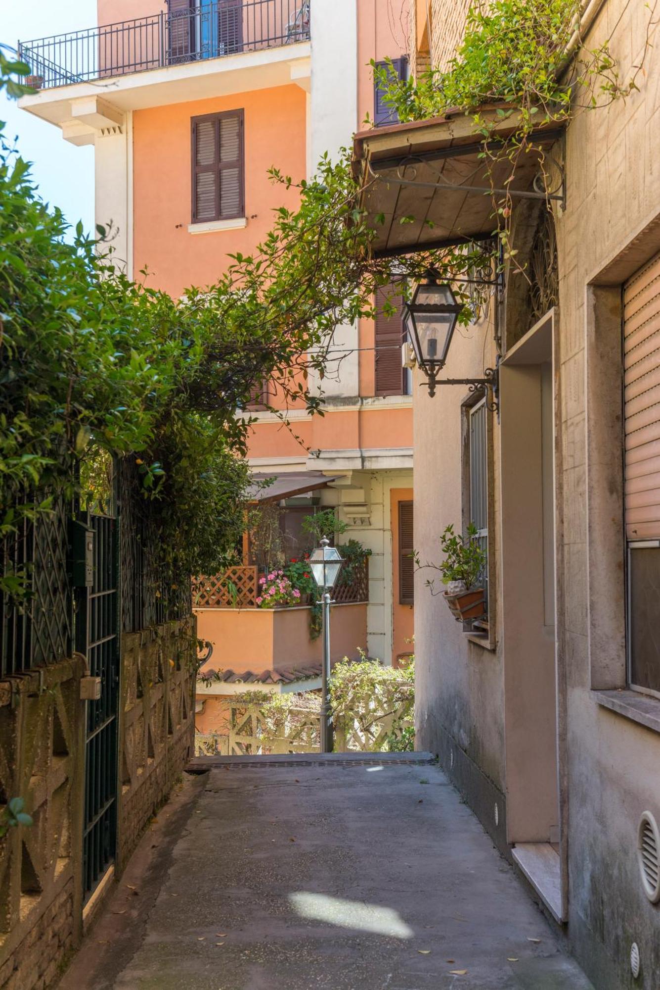 Studio In Trastevere Village Rome Exterior photo